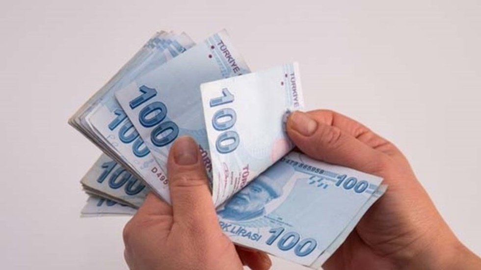 Nisan enflasyonu sonrası CHP'den flaş &ccedil;ağrı: "Asgari &uuml;cret ve emekli maaşı g&uuml;ncellenmeli"