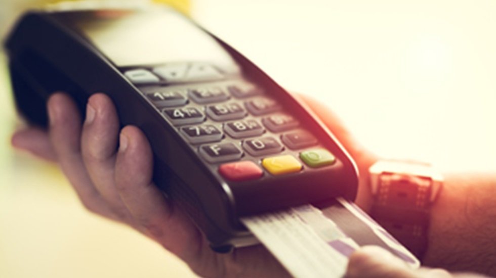 Kredi kartı borcunu ödeyemeyen 4,2 milyon kişi takibe düştü