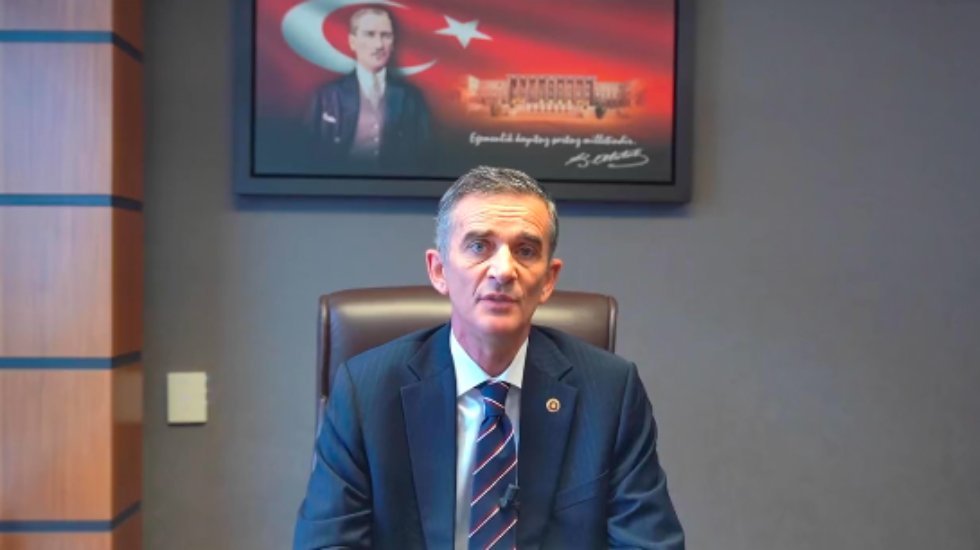 CHP&rsquo;den bir istifa daha: &Uuml;mit Dikbayır&rsquo;dan &ldquo;atanmış y&ouml;netim&rdquo; tepkisi