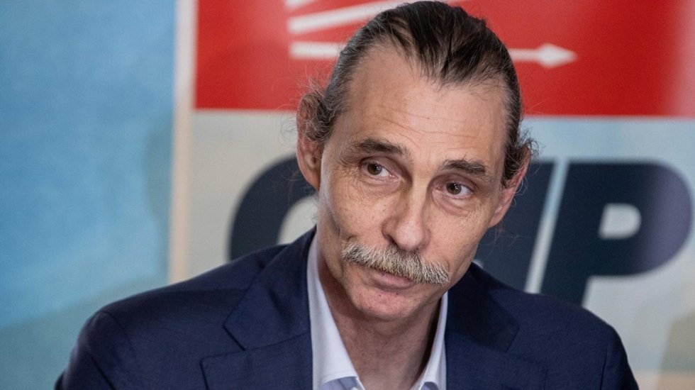 CHP&rsquo;li Erdal Beşik&ccedil;ioğlu g&ouml;zaltına alındı