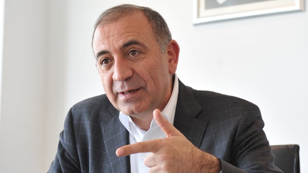 Gürsel Tekin CHP İstanbul İl Başkanlığı'na bugün gitmiyor