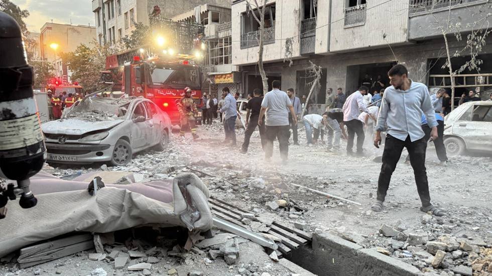 Taraflar resmen duyurdu: İran-İsrail arasında ateşkes…