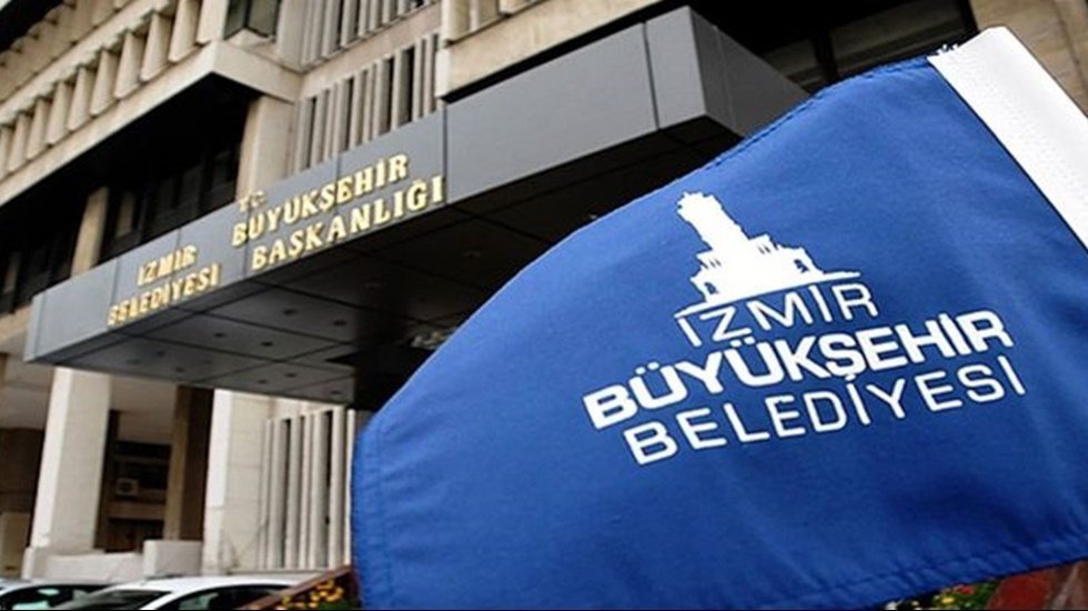İzmir Büyükşehir Belediyesinde işten atılan tüm işçiler için dönecek
