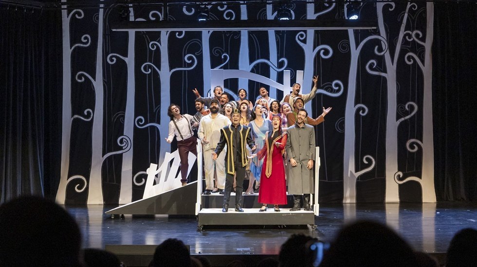 Mersin Şehir Tiyatrosu 25. Sezonunu Bahar Noktası&rsquo;yla başlattı