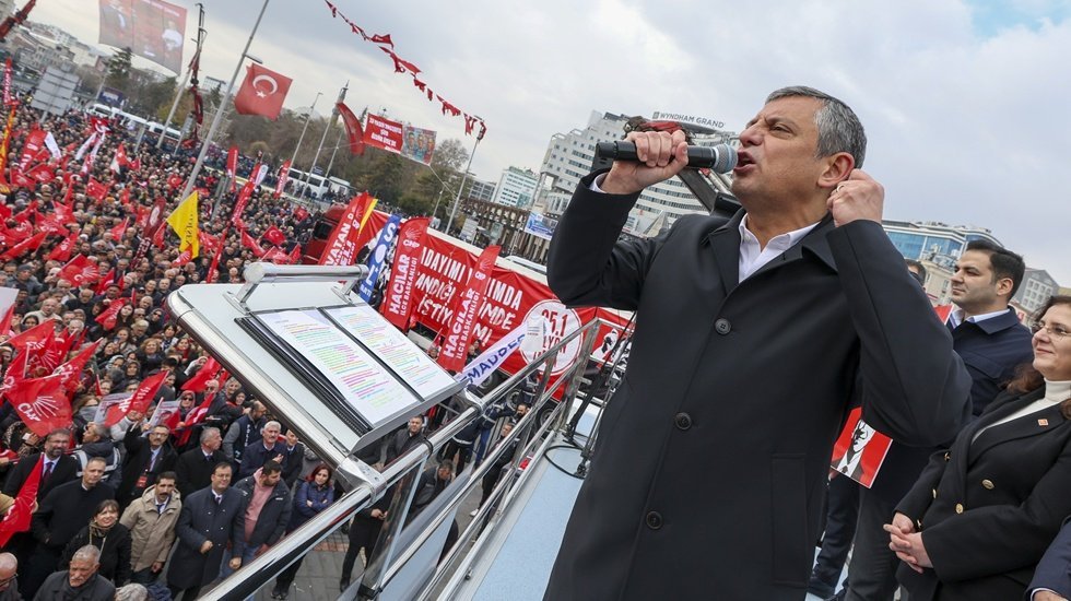 &Ouml;zg&uuml;r &Ouml;zel&rsquo;den gizli tanık a&ccedil;ıklaması&hellip;