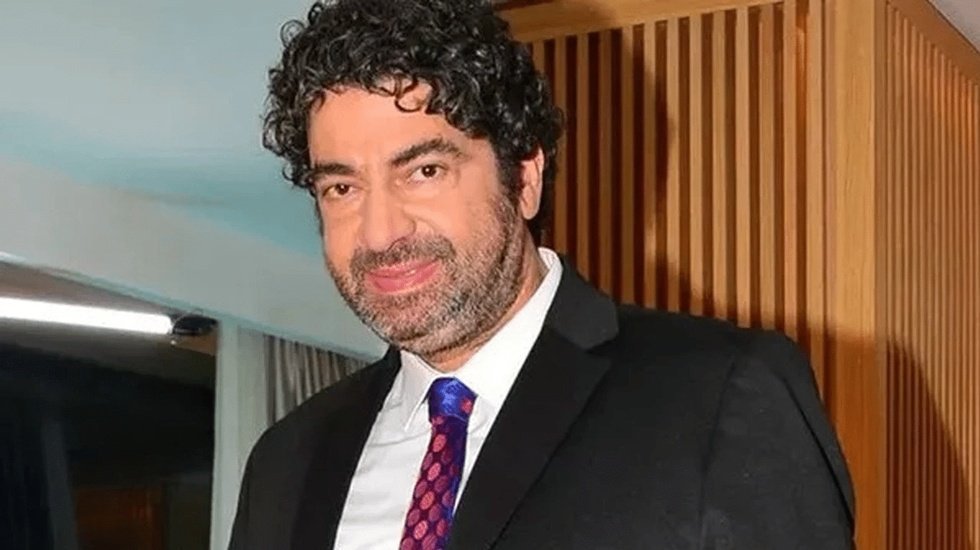 Hakan Taşıyan kalp krizi ge&ccedil;irdi: Durumu kritik!