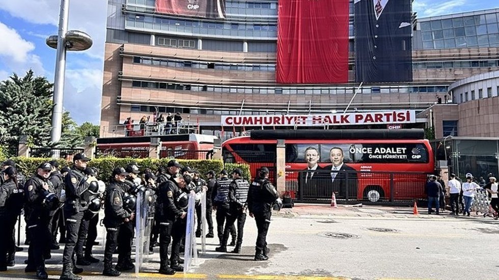 Mustafa &Ccedil;ift&ccedil;i'den CHP Genel Merkezi a&ccedil;ıklaması: M&uuml;dahale kendi talepleriyle yapıldı